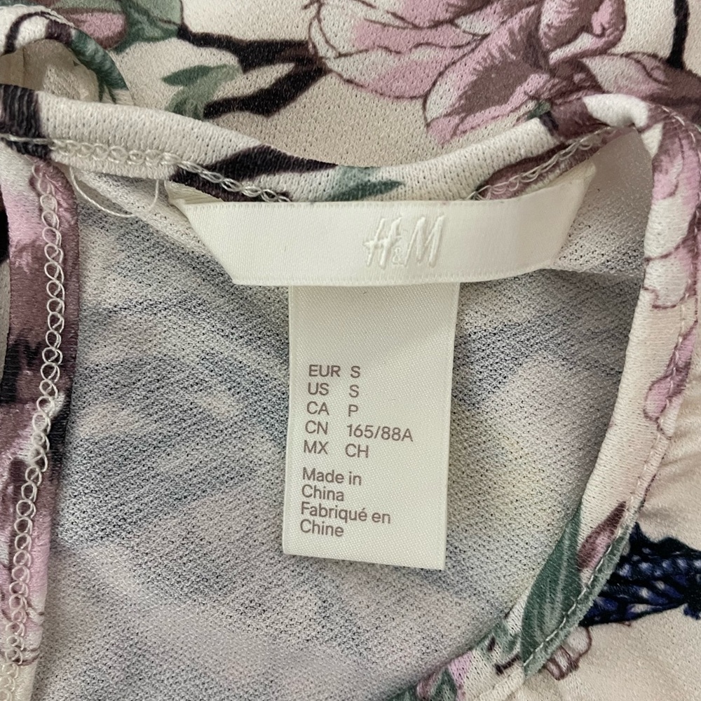 H&M NEW Women's Small Blouse Butterflies Birds Stretchy Long Sleeves - Picture 5 of 6